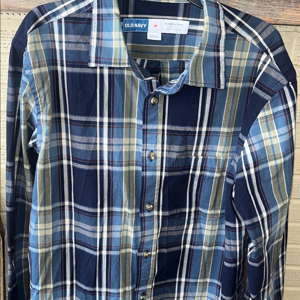 Old Navy Blue and Cream Plaid Long Sleeve Button Up Shirt